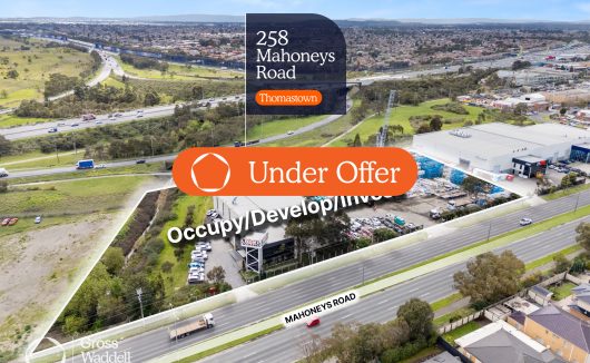 258 Mahoneys Road THOMASTOWN VIC 3074
