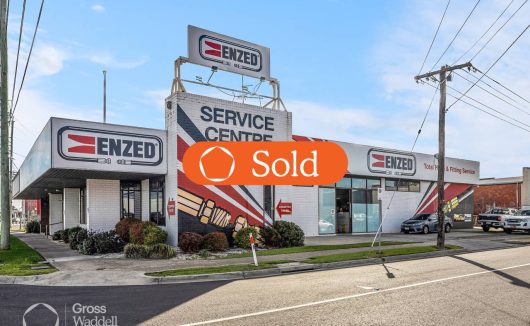 8 Lonsdale Street DANDENONG VIC 3175