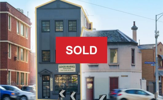 4 Dudley Street WEST MELBOURNE VIC 3003