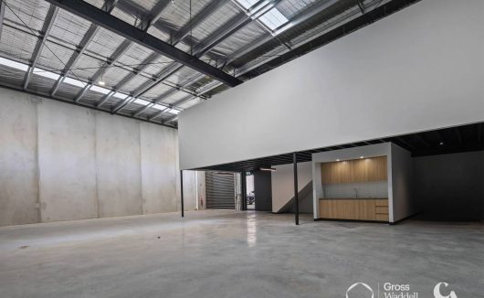 Unit 5, 2-4 Distribution Drive MICKLEHAM VIC 3064