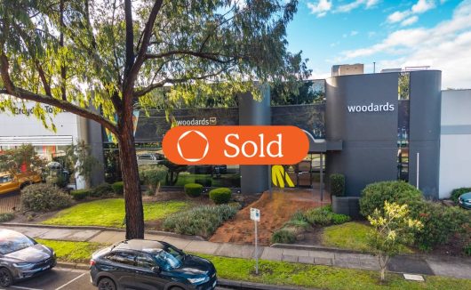 39-41 Hewish Road CROYDON VIC 3136