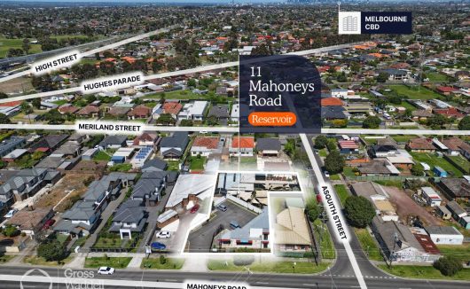 11 Mahoneys Road RESERVOIR VIC 3073