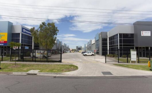 61 Wattle Road MAIDSTONE VIC 3012