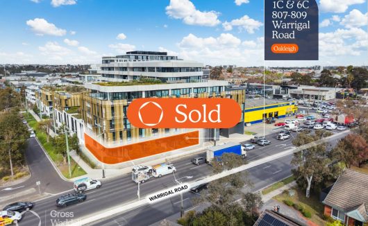 1C & 6C/807-809 Warrigal Road OAKLEIGH VIC 3166