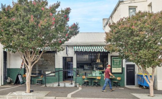 Shop 2, 385 Centre Road BENTLEIGH VIC 3204