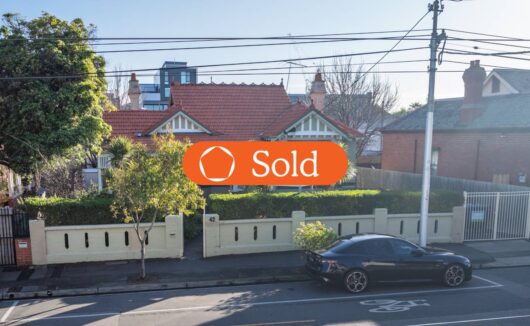 42 Carlisle Street ST KILDA VIC 3182