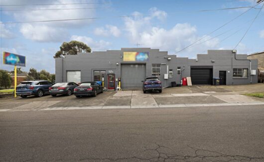 52-52a Hawker Street AIRPORT WEST VIC 3042