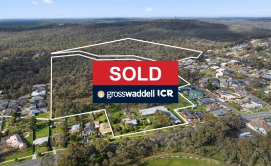 190-194 Retreat Road SPRING GULLY VIC 3550