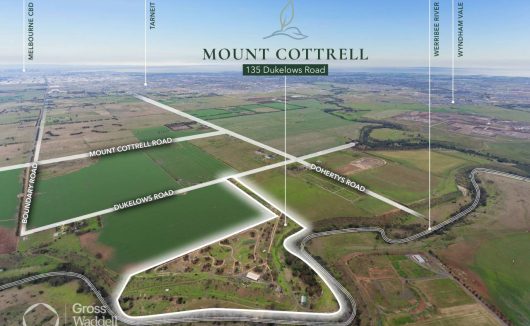135 Dukelows Road MOUNT COTTRELL VIC 3024