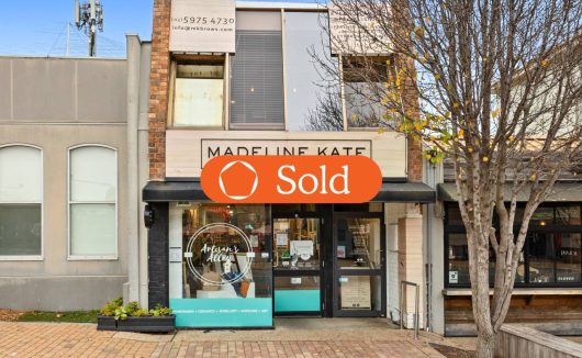 17 Main Street MORNINGTON VIC 3931