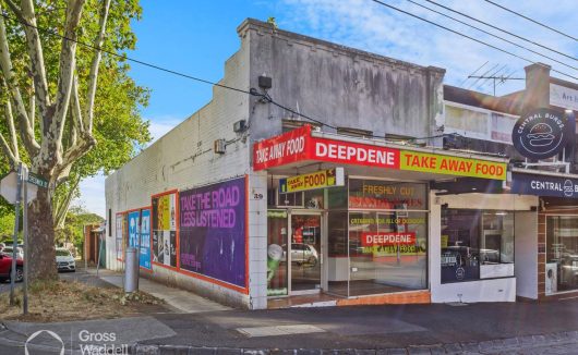 39 Whitehorse Road DEEPDENE VIC 3103
