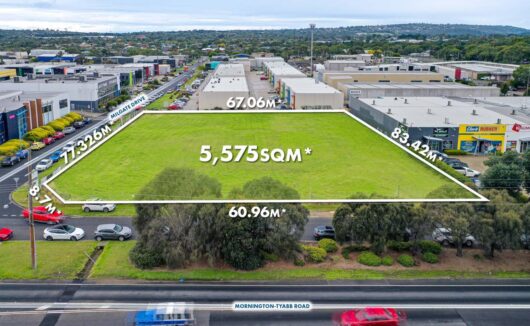 171 Mornington Tyabb Road MORNINGTON VIC 3931