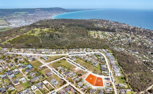 16 Vantage Point Drive MOUNT MARTHA VIC 3934